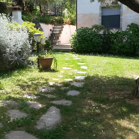 Casa Anna A Pietrasanta In Toscana Con Piscina Exterior foto