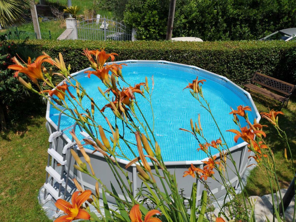 Casa Anna A Pietrasanta In Toscana Con Piscina Exterior foto